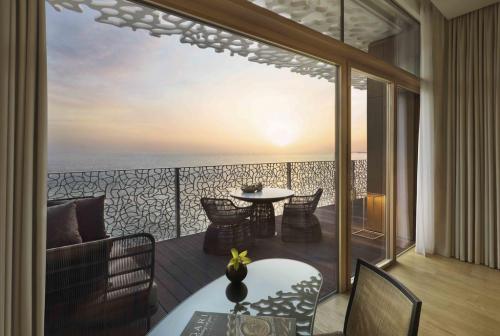 bulgari-hotel-vista-tramonto-dalla-terrazza-privata-carminati