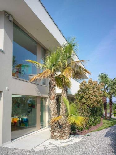 villa-desenzano-ingresso-carminati-960x1280