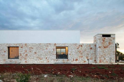 villa-ostuni-prospetto-laterale-carminati